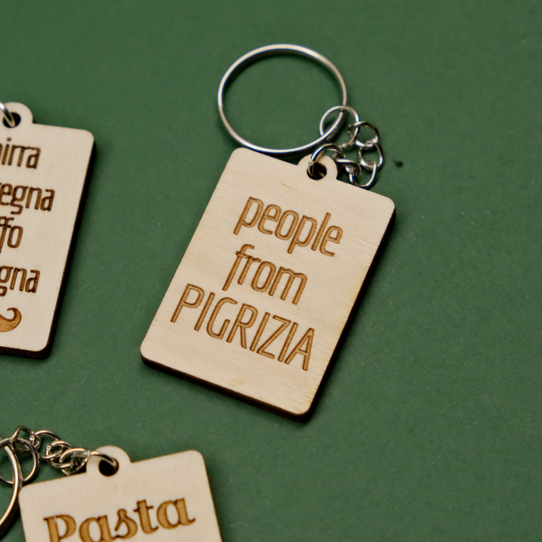 Portachiavi con frasi in legno