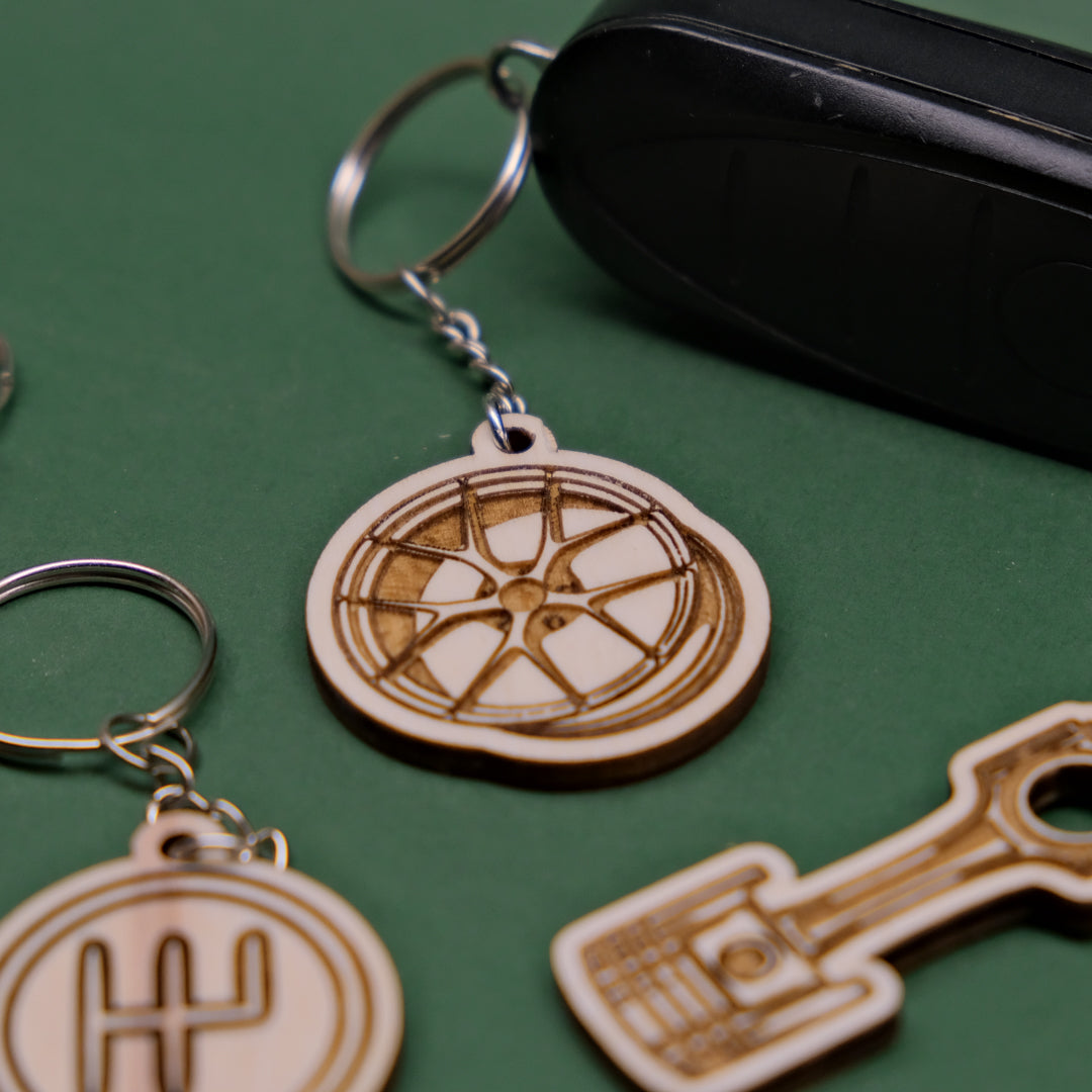 Portachiavi automotive in legno
