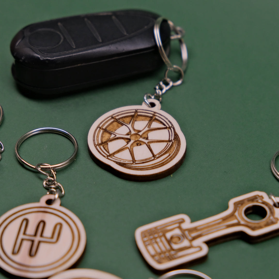 Portachiavi automotive in legno
