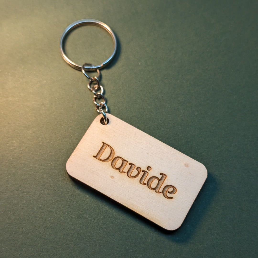 Portachiavi con nome inciso
